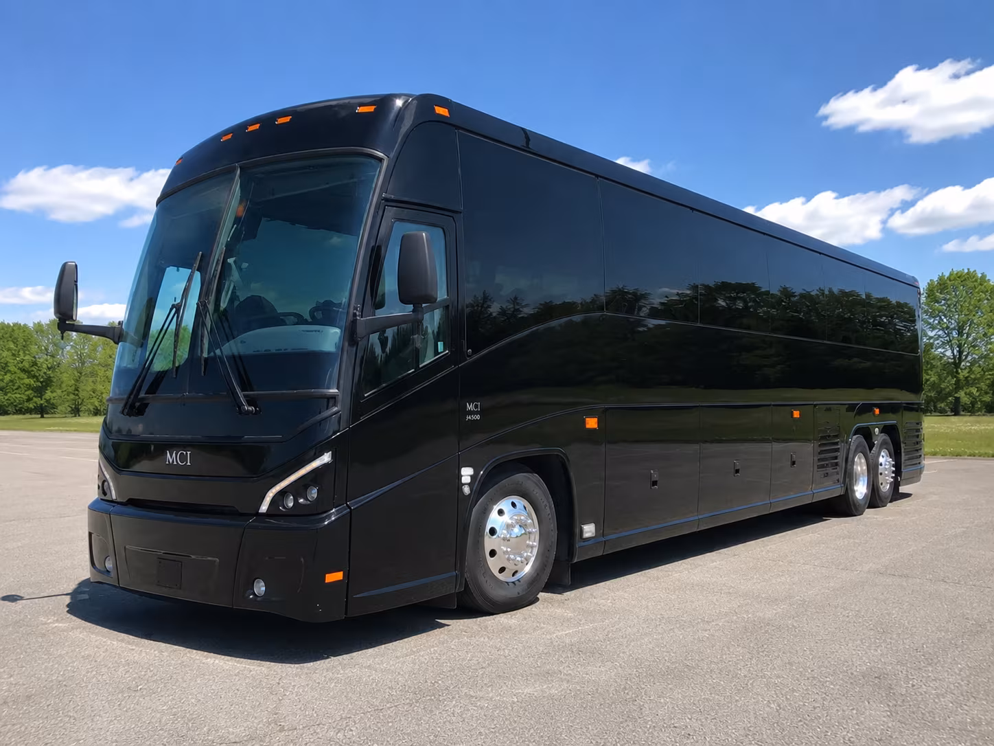 bus rentals for federal agencies and contractors operating near lauderhill