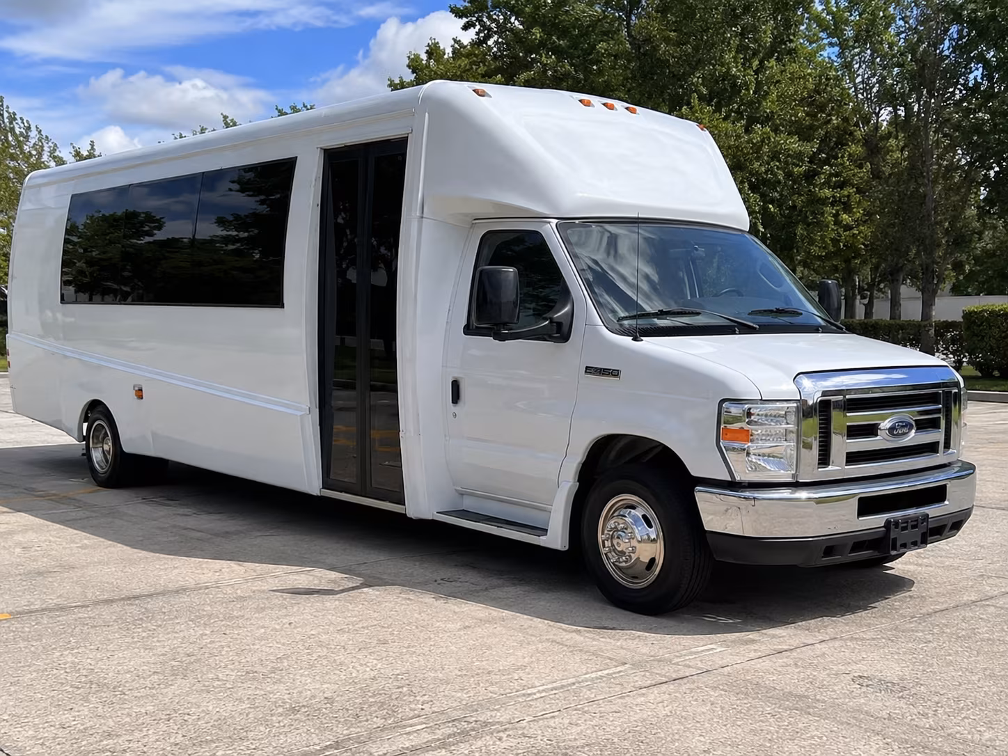 lauderhill quincea n era sweet 16 party bus rental