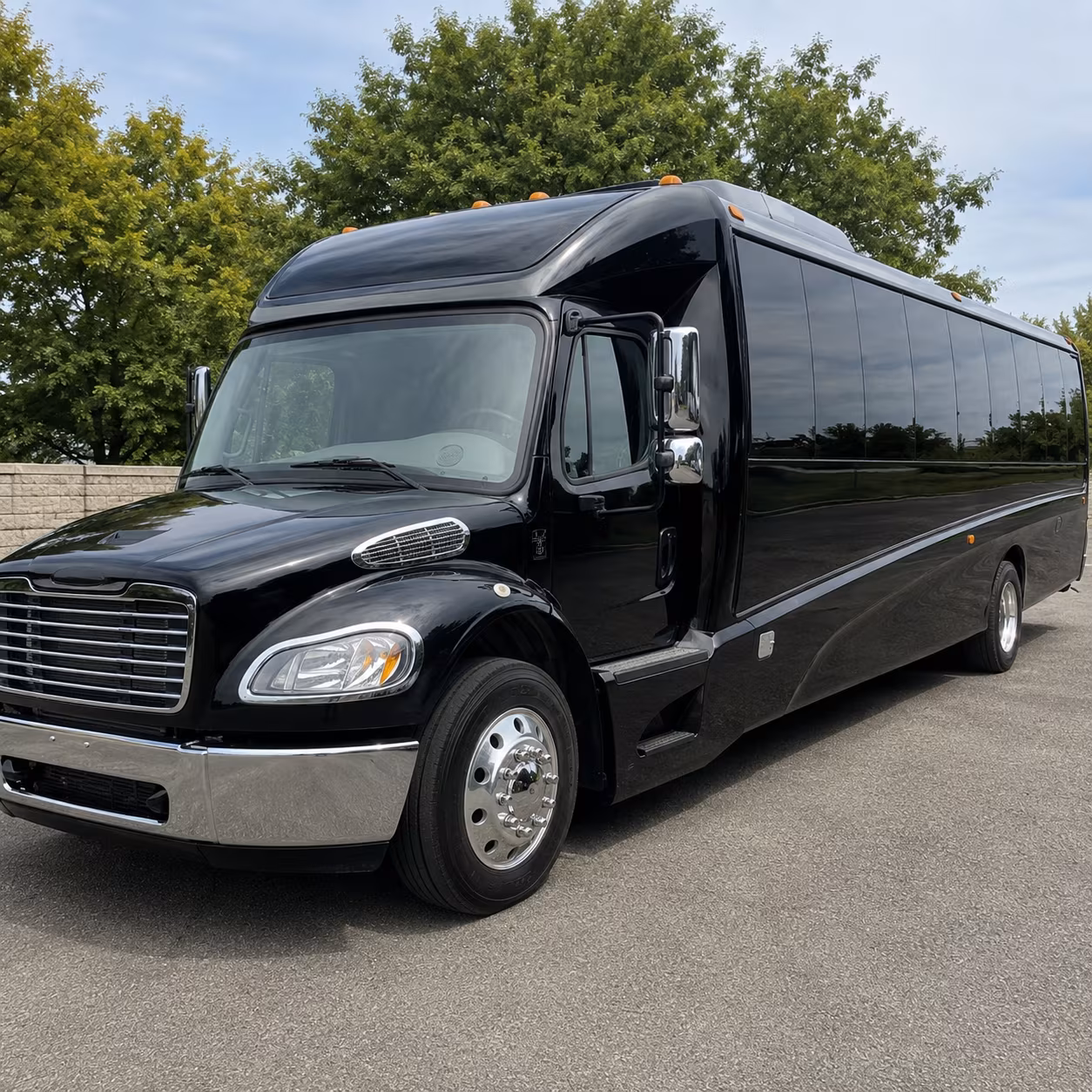 minibus rentals for smaller lauderhill prom groups