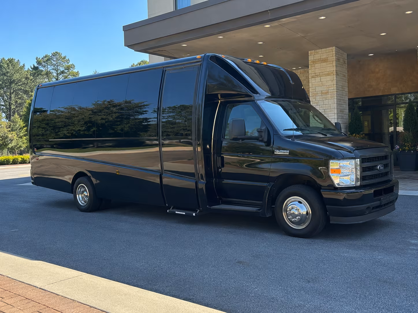 senior ministry and accessible bus rentals for lauderhill congregations