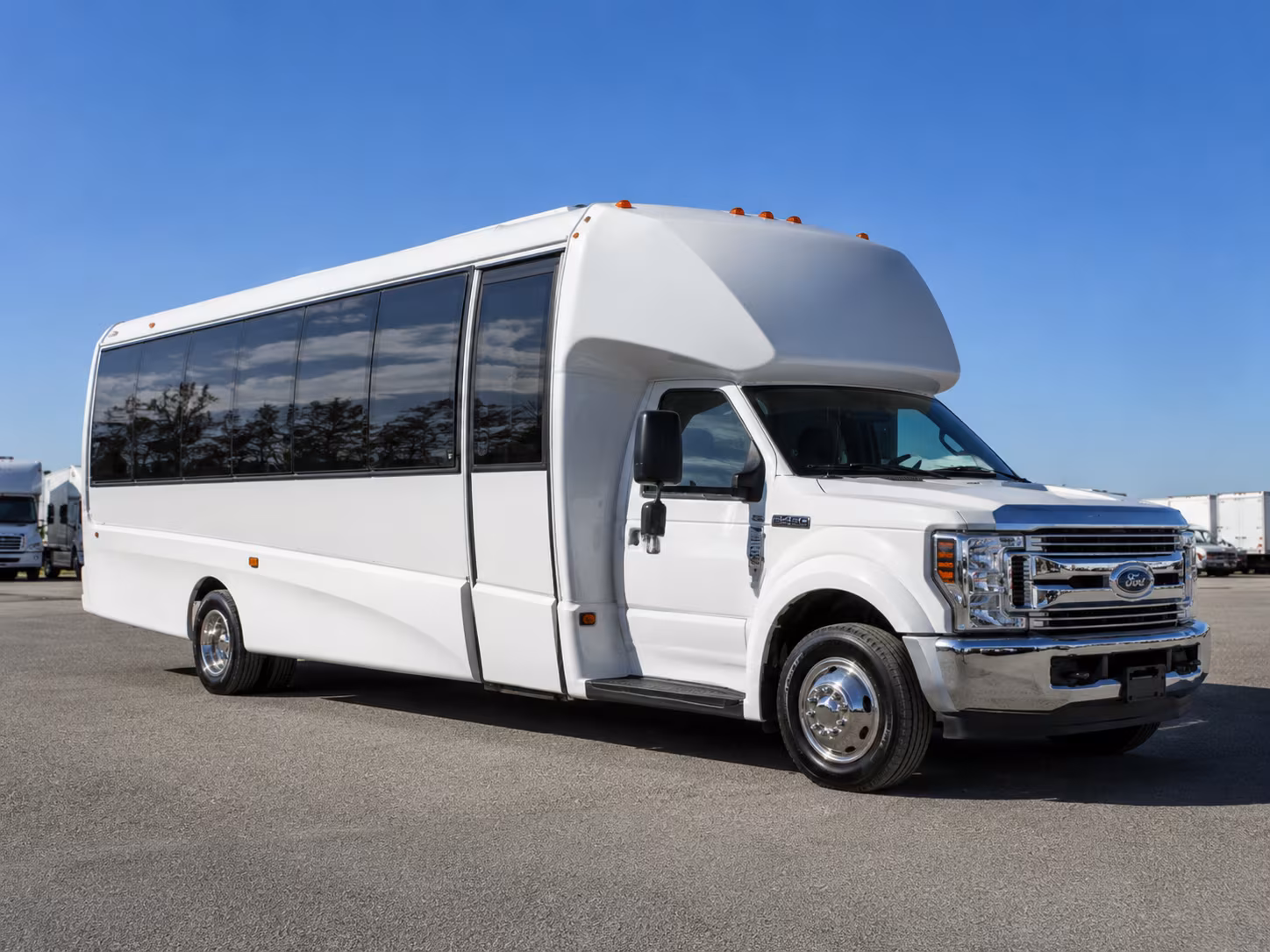 wedding and quinceanera buses in lauderhill
